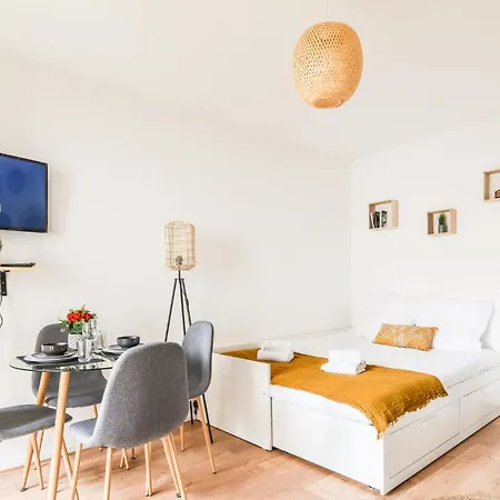 Lumineux - L'authentique - Centre Apartment